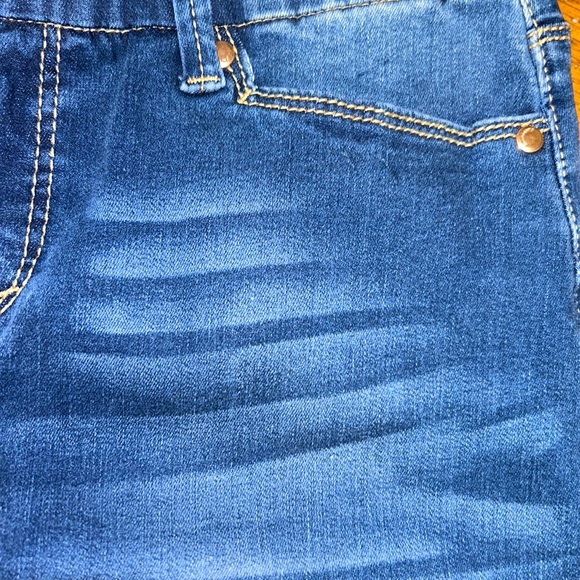 NWT⭐️BANDOLINO Seamless SKINNY JEANS👖”Smooth Operator CROP” with STRETCH Size 4 - Picture 6 of 13